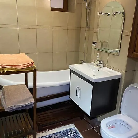 Peninsula Apartment,